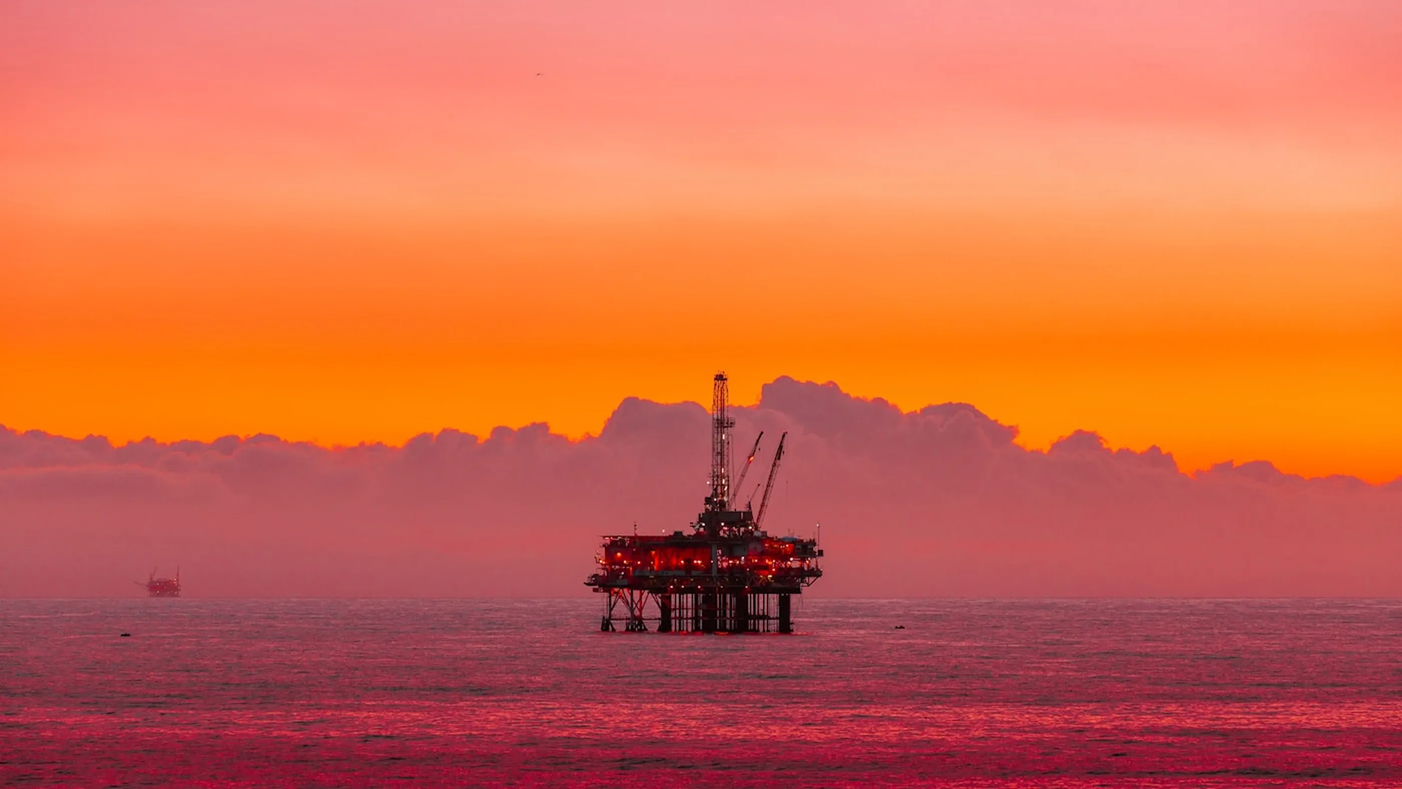 Offshore construction heavy lift